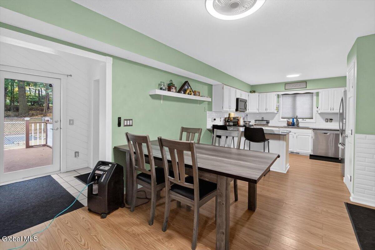 104 Old Coach Road Clifton Park NY 12065
