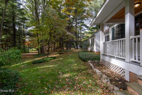 45 Tabor Road Halfmoon NY 12118