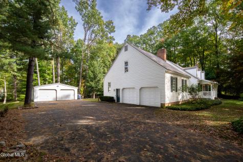 45 Tabor Road Halfmoon NY 12118