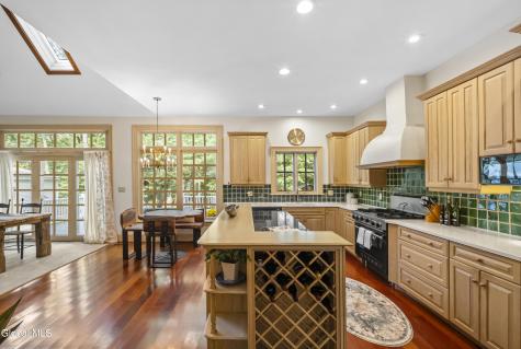 45 Tabor Road Halfmoon NY 12118