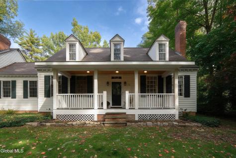 45 Tabor Road Halfmoon NY 12118