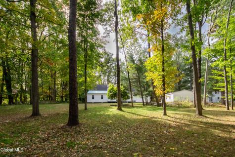 45 Tabor Road Halfmoon NY 12118