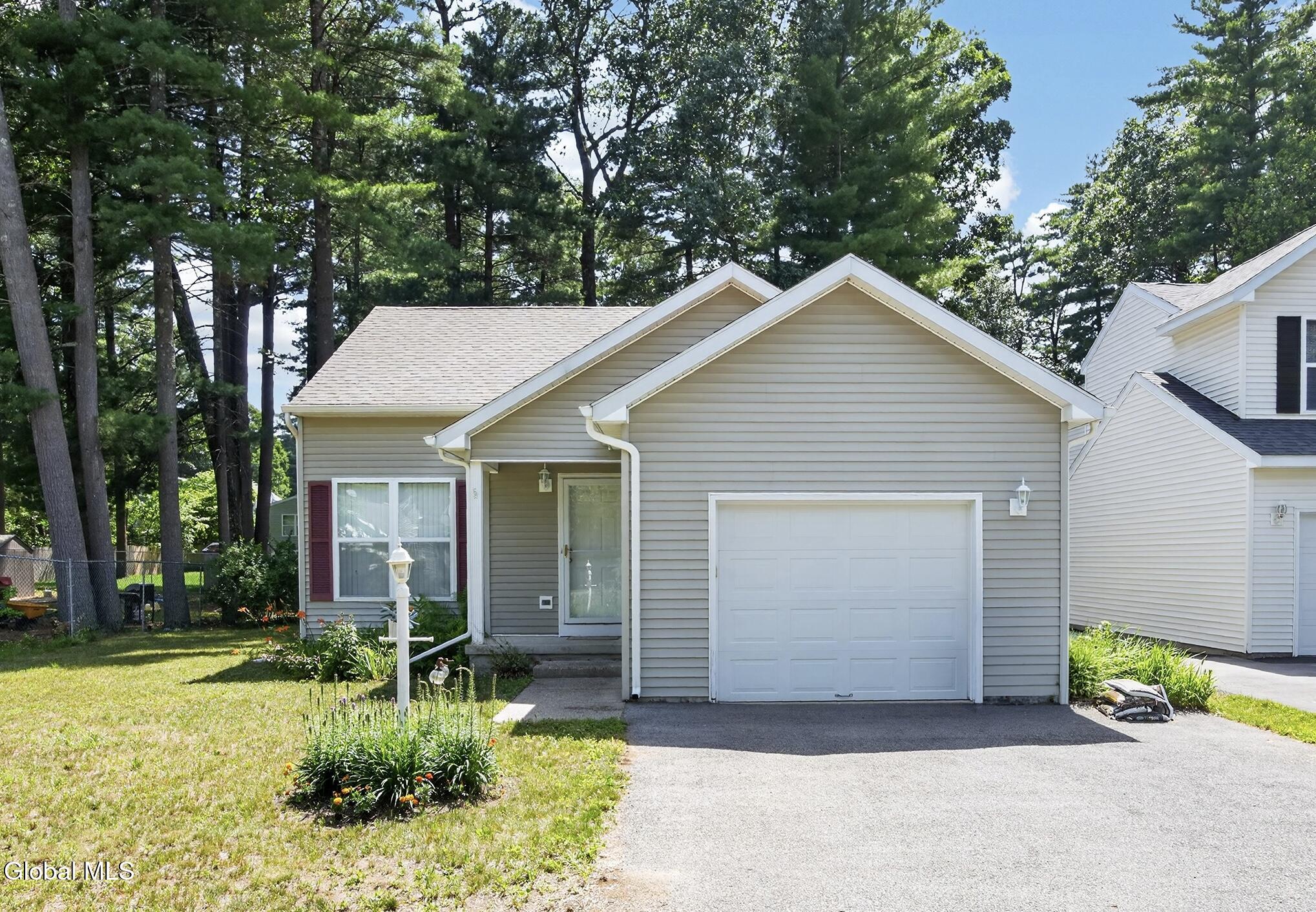 24 Skylark Drive Ballston Spa NY 12020