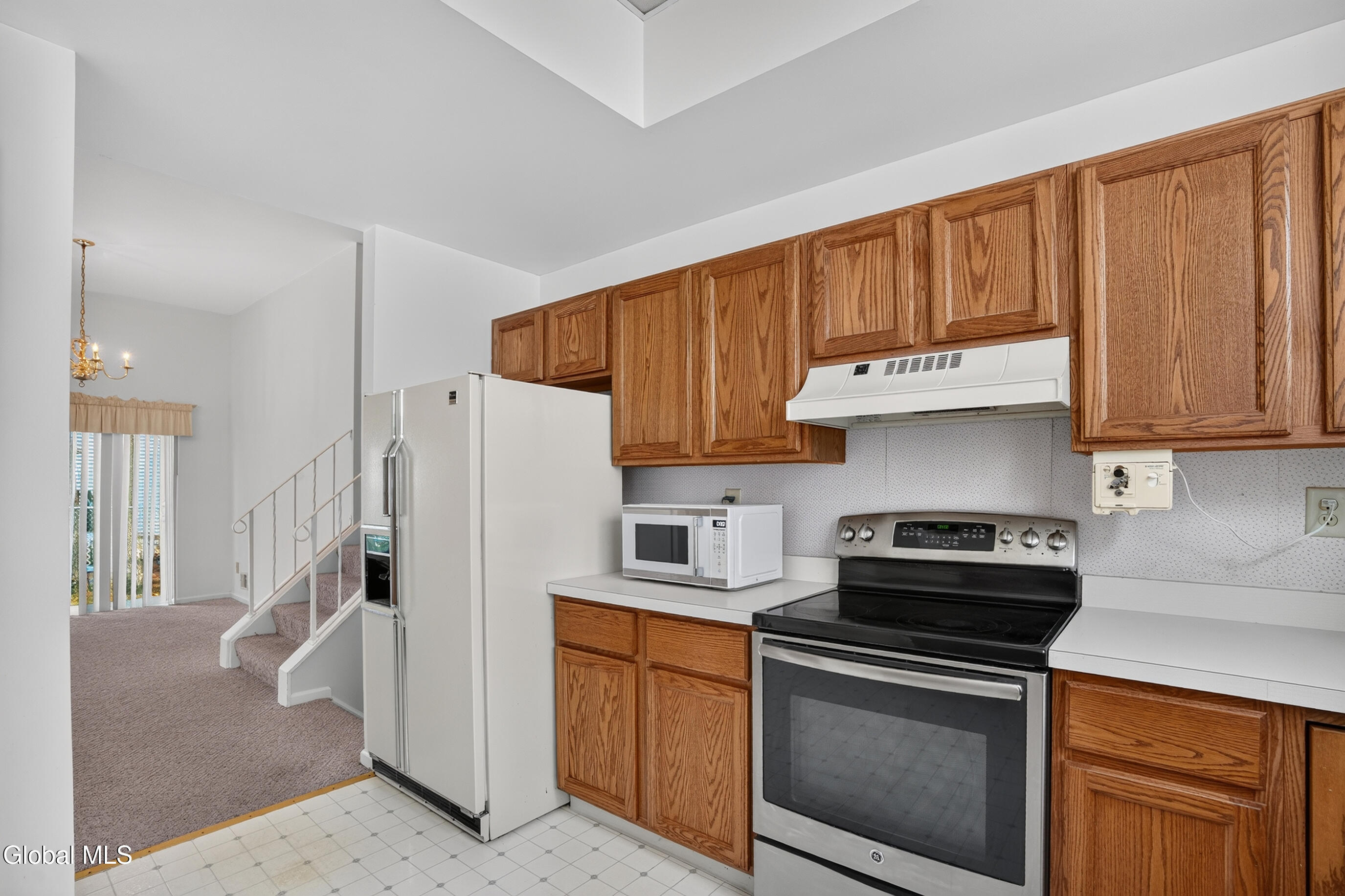 24 Skylark Drive Ballston Spa NY 12020