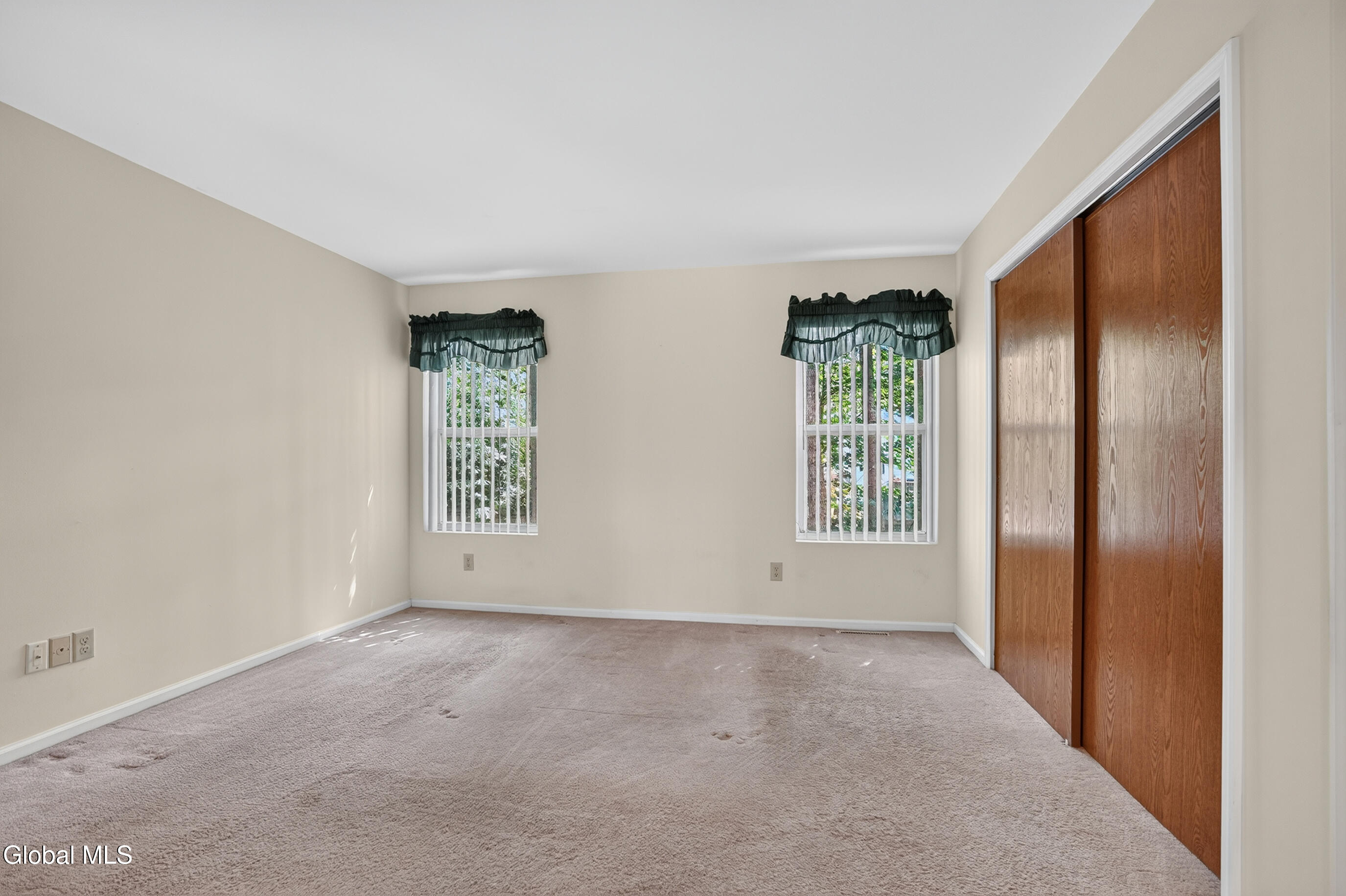 24 Skylark Drive Ballston Spa NY 12020