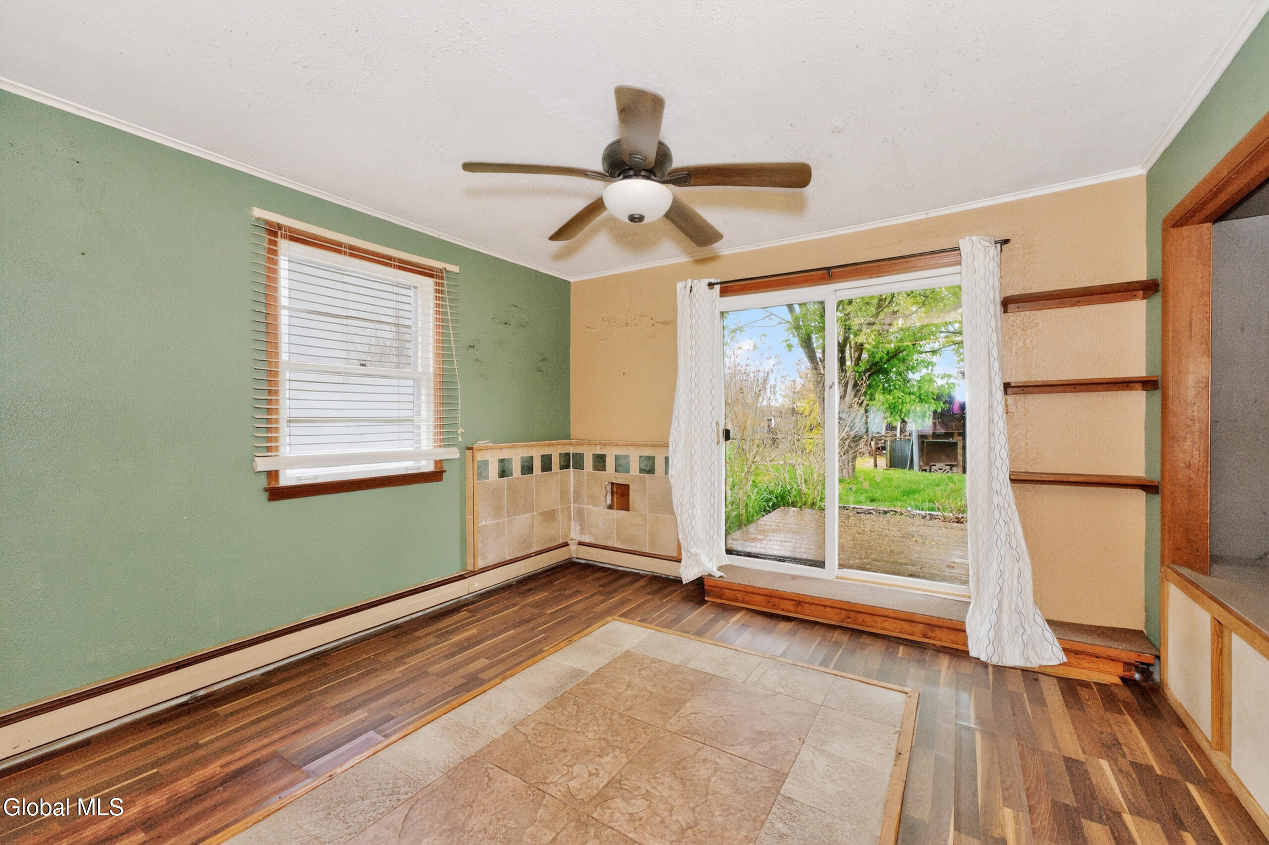 1120 Outer Drive Rotterdam NY 12303