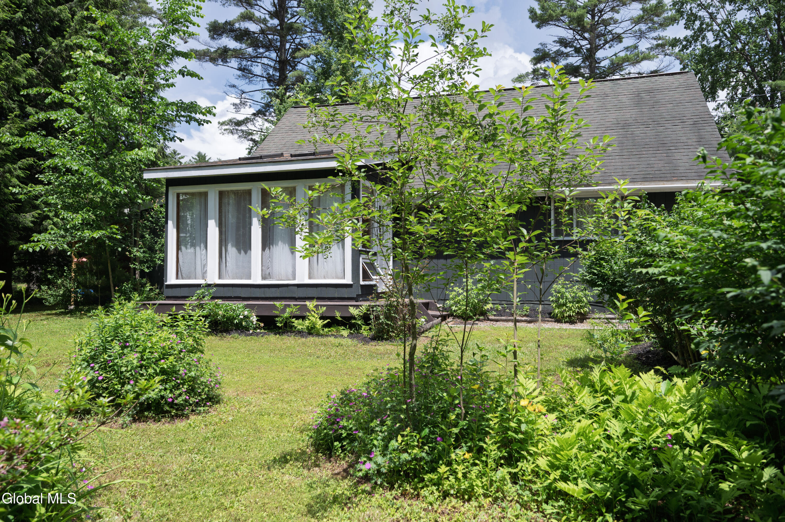 35 Schroon River Forest Chestertown NY 12817