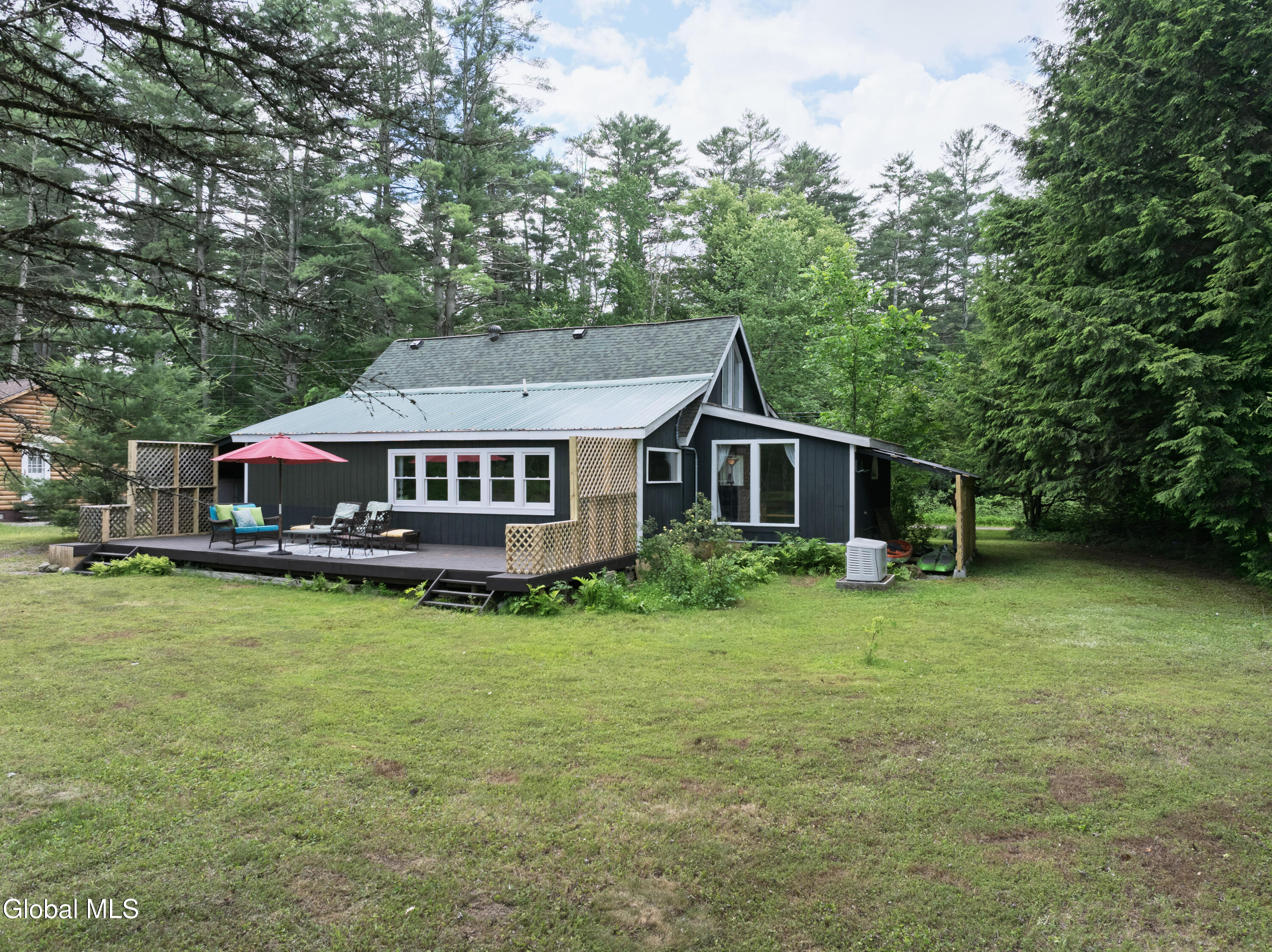 35 Schroon River Forest Chestertown NY 12817
