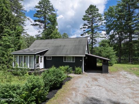 35 Schroon River Forest Chestertown NY 12817