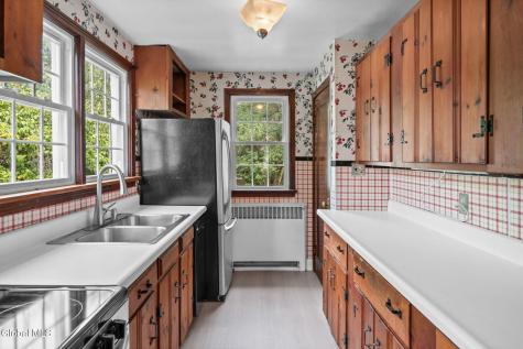 111 Michigan Avenue Rensselaer NY 12144