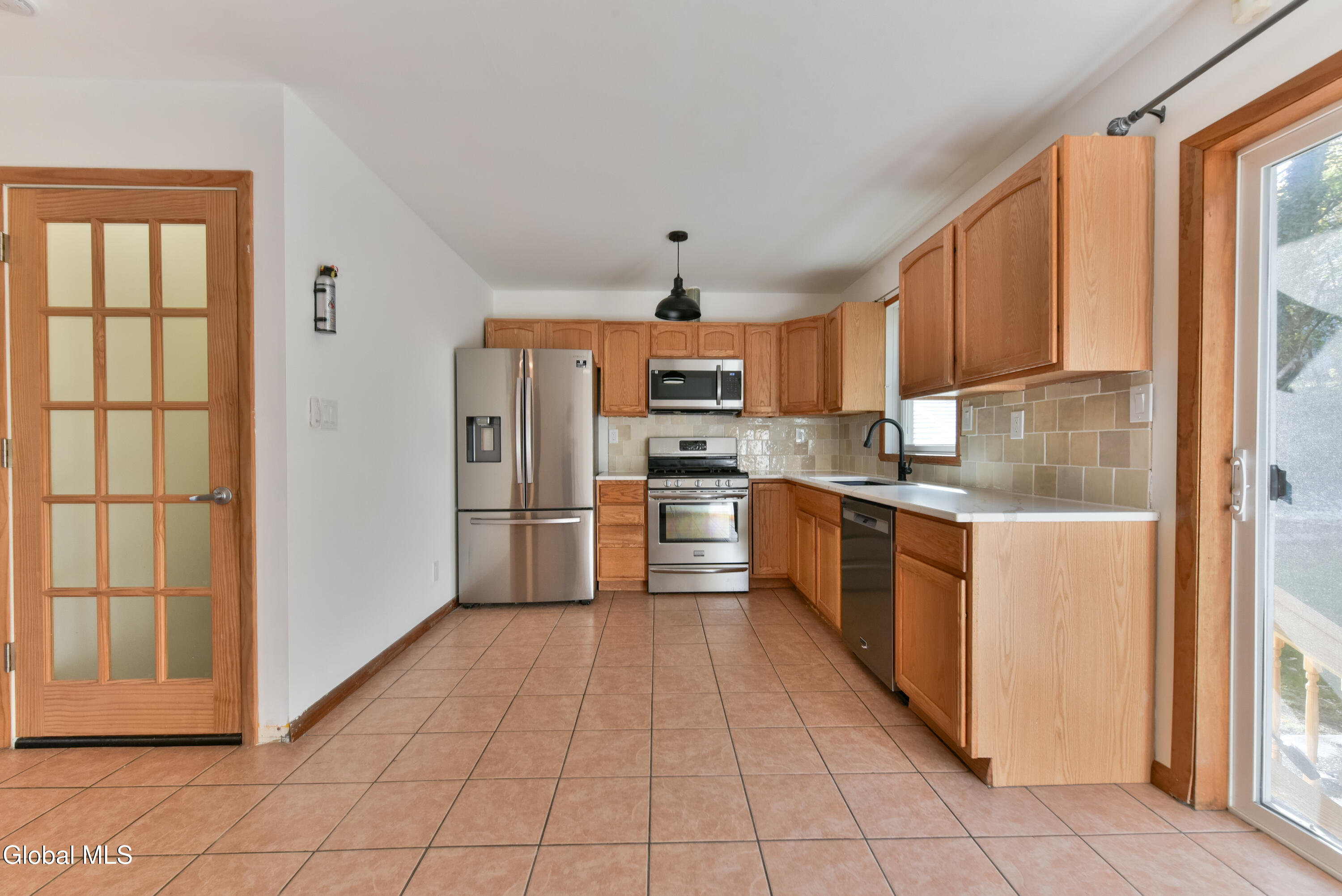 14 Poplar Street East Greenbush NY 12144