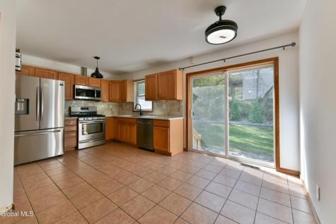 14 Poplar Street East Greenbush NY 12144