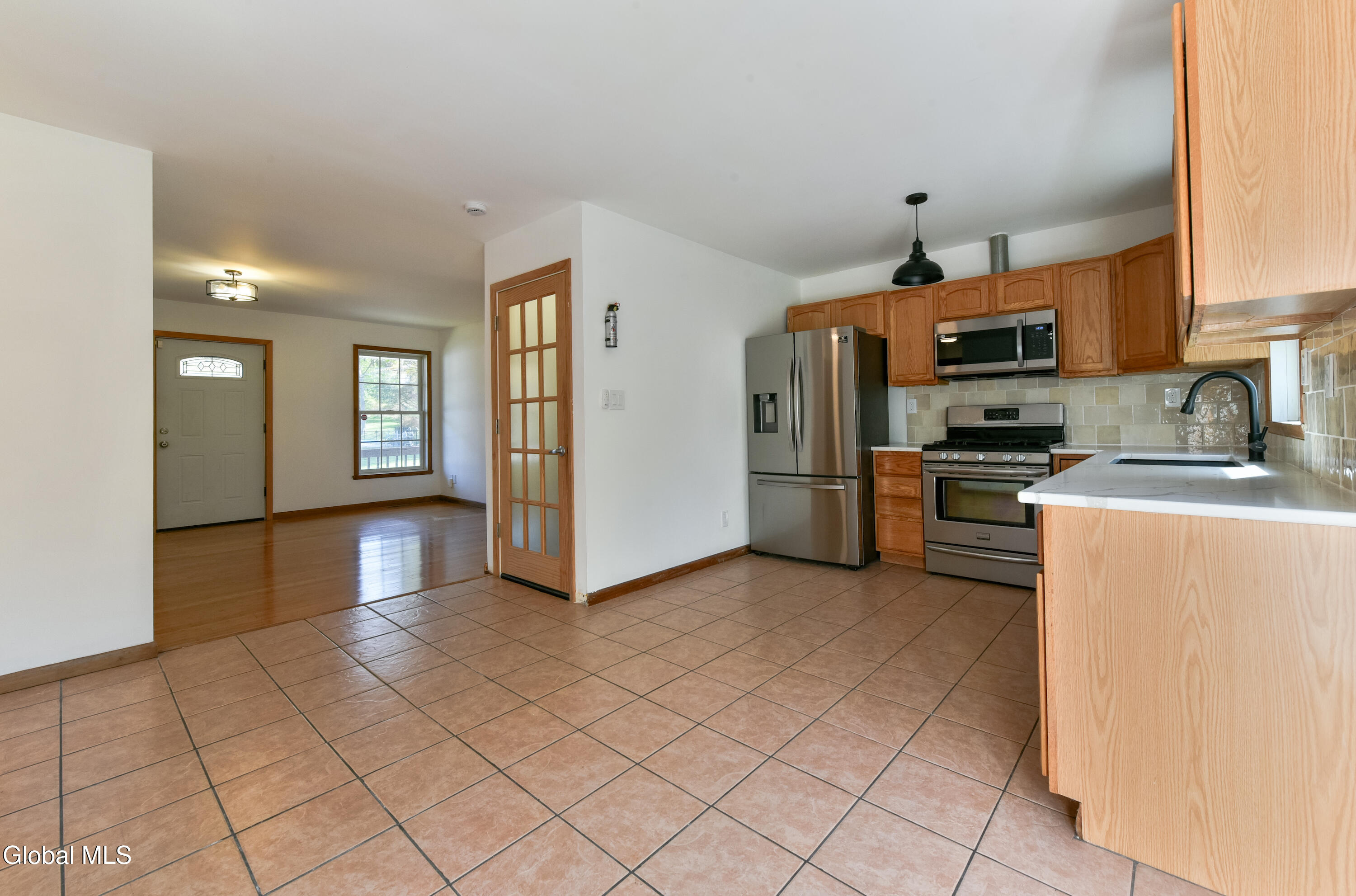 14 Poplar Street East Greenbush NY 12144