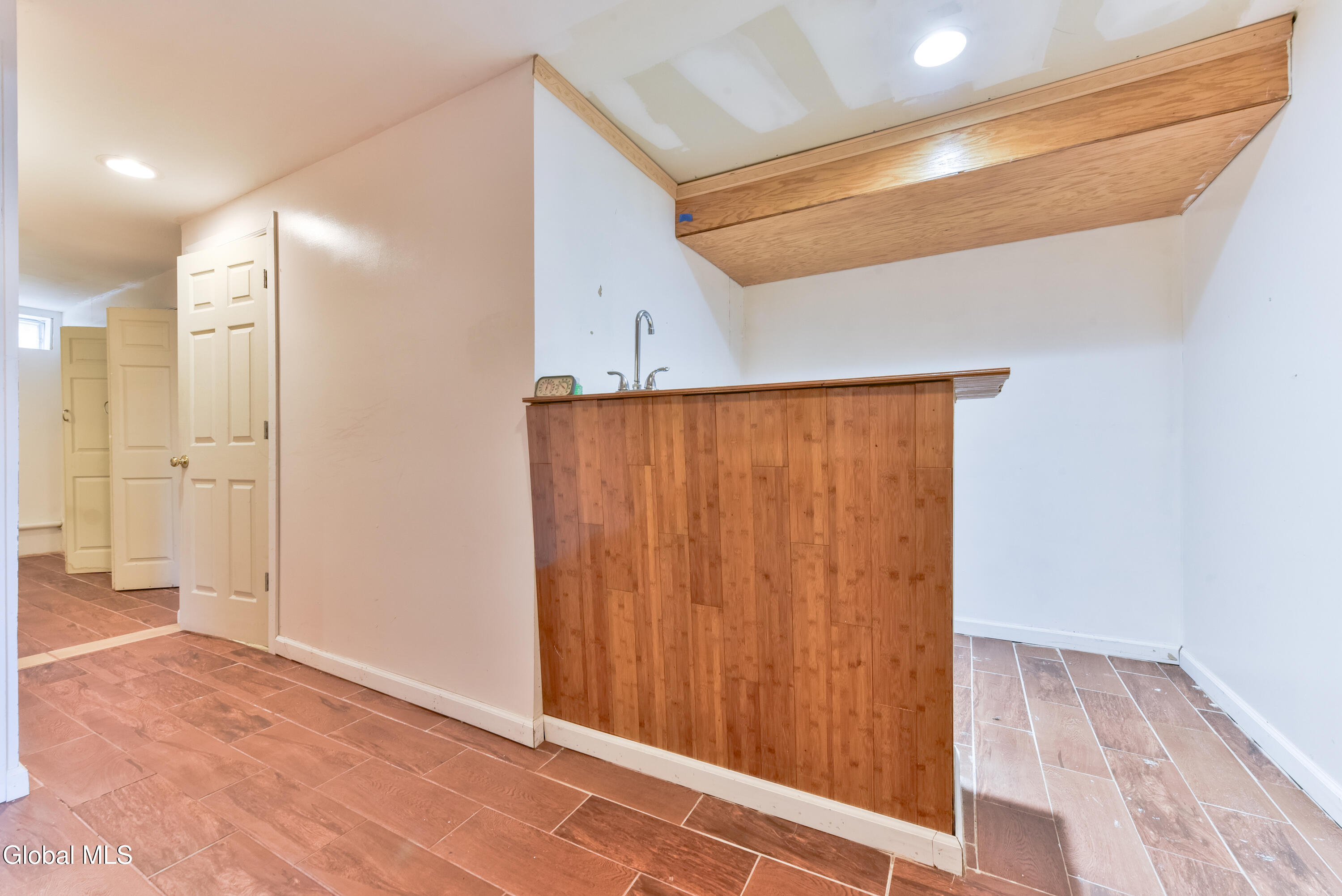 14 Poplar Street East Greenbush NY 12144