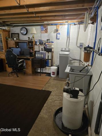 673 County Highway 112 Gloversville NY 12078