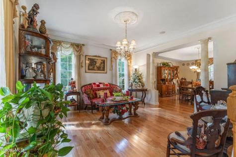 7 Rockrose Way Malta NY 12020
