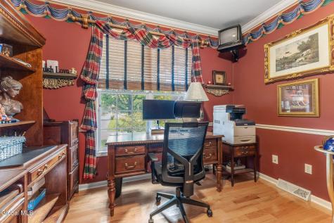 7 Rockrose Way Malta NY 12020