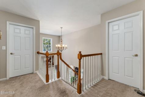 7 Rockrose Way Malta NY 12020