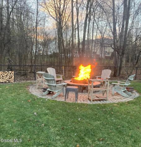 7 Rockrose Way Malta NY 12020