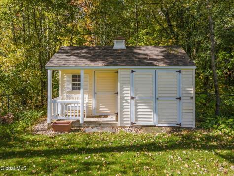 7 Rockrose Way Malta NY 12020