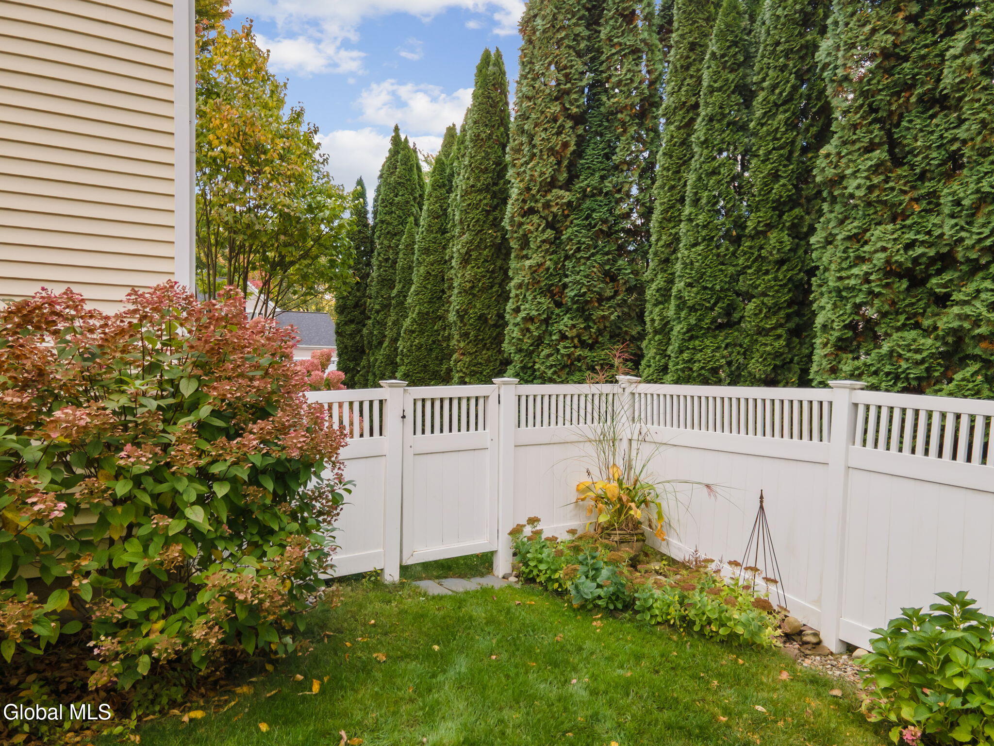 7 Rockrose Way Malta NY 12020