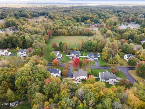 7 Rockrose Way Malta NY 12020