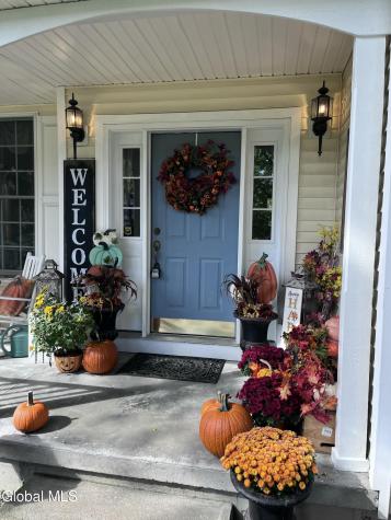 7 Rockrose Way Malta NY 12020