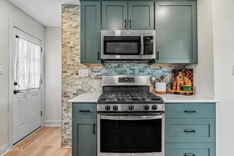 13 Adams Drive Colonie NY 12205
