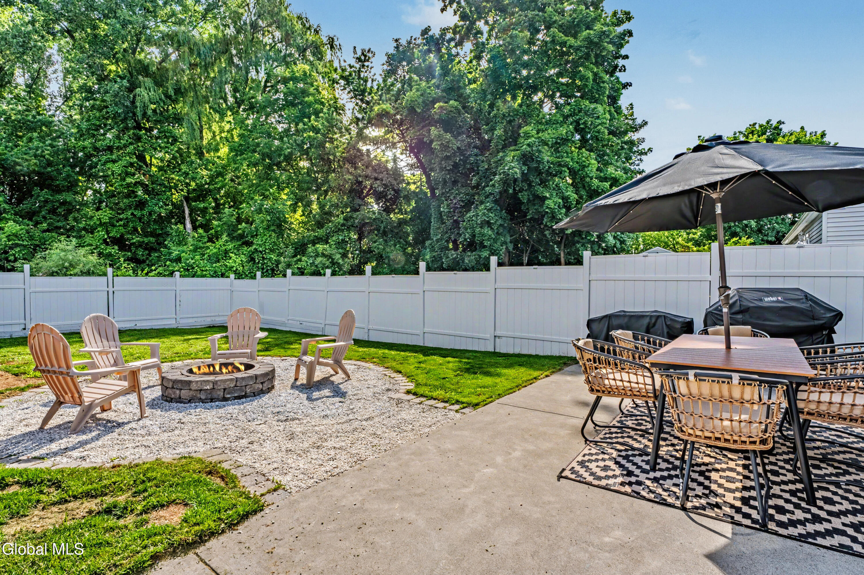 13 Adams Drive Colonie NY 12205