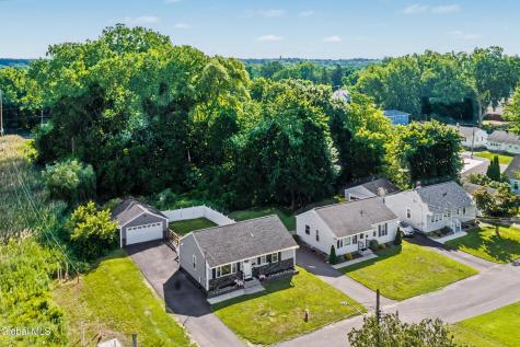13 Adams Drive Colonie NY 12205