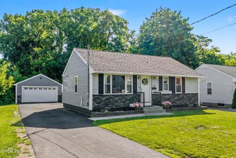 13 Adams Drive Colonie NY 12205
