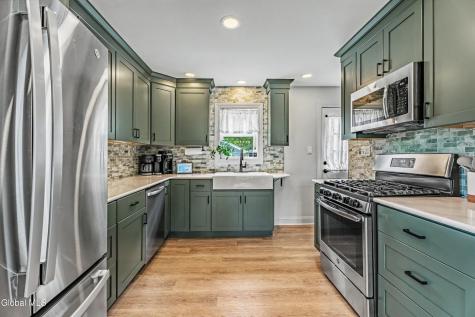 13 Adams Drive Colonie NY 12205