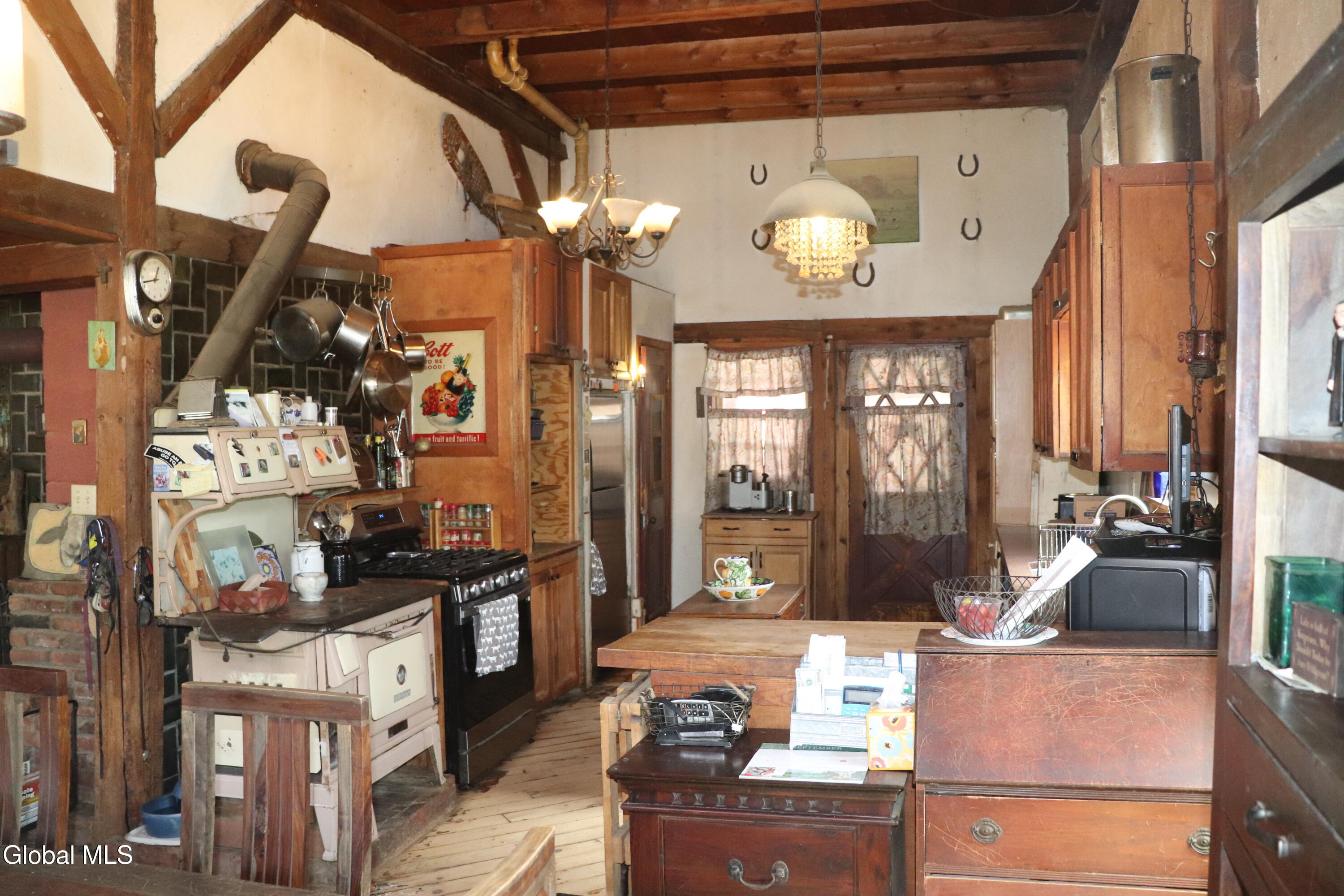 484 S Johnsburg Road Thurman NY 12885