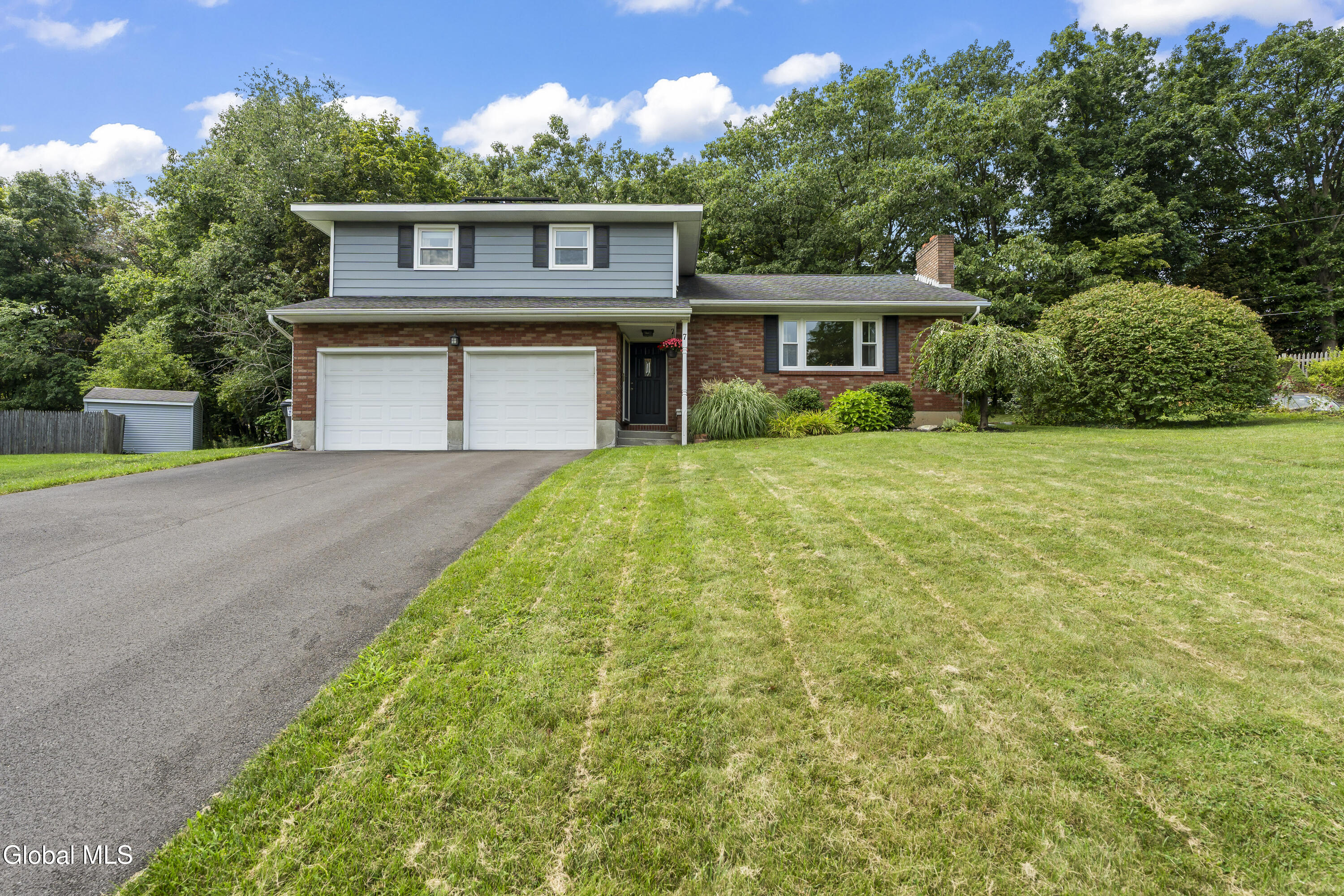 7 Stutz Avenue Latham NY 12110