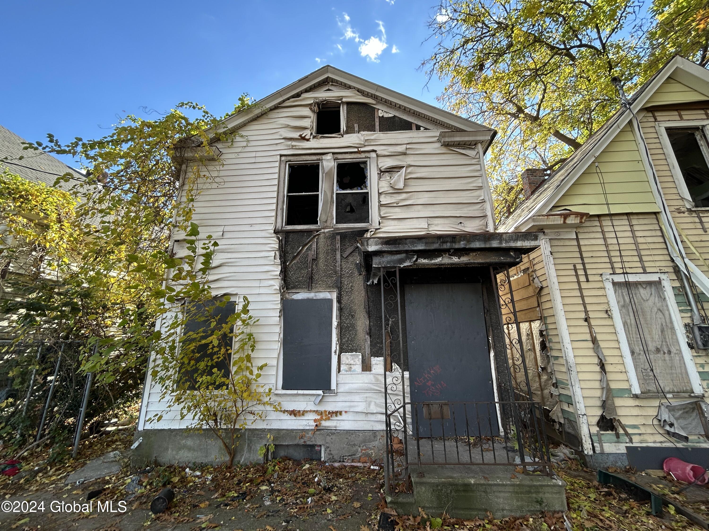 806 Arch Street Schenectady NY 12307