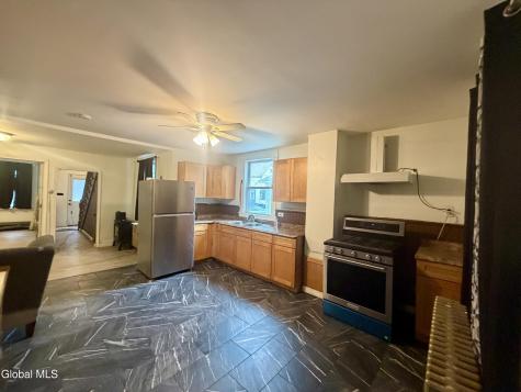 19 Regent Street Albany NY 12202