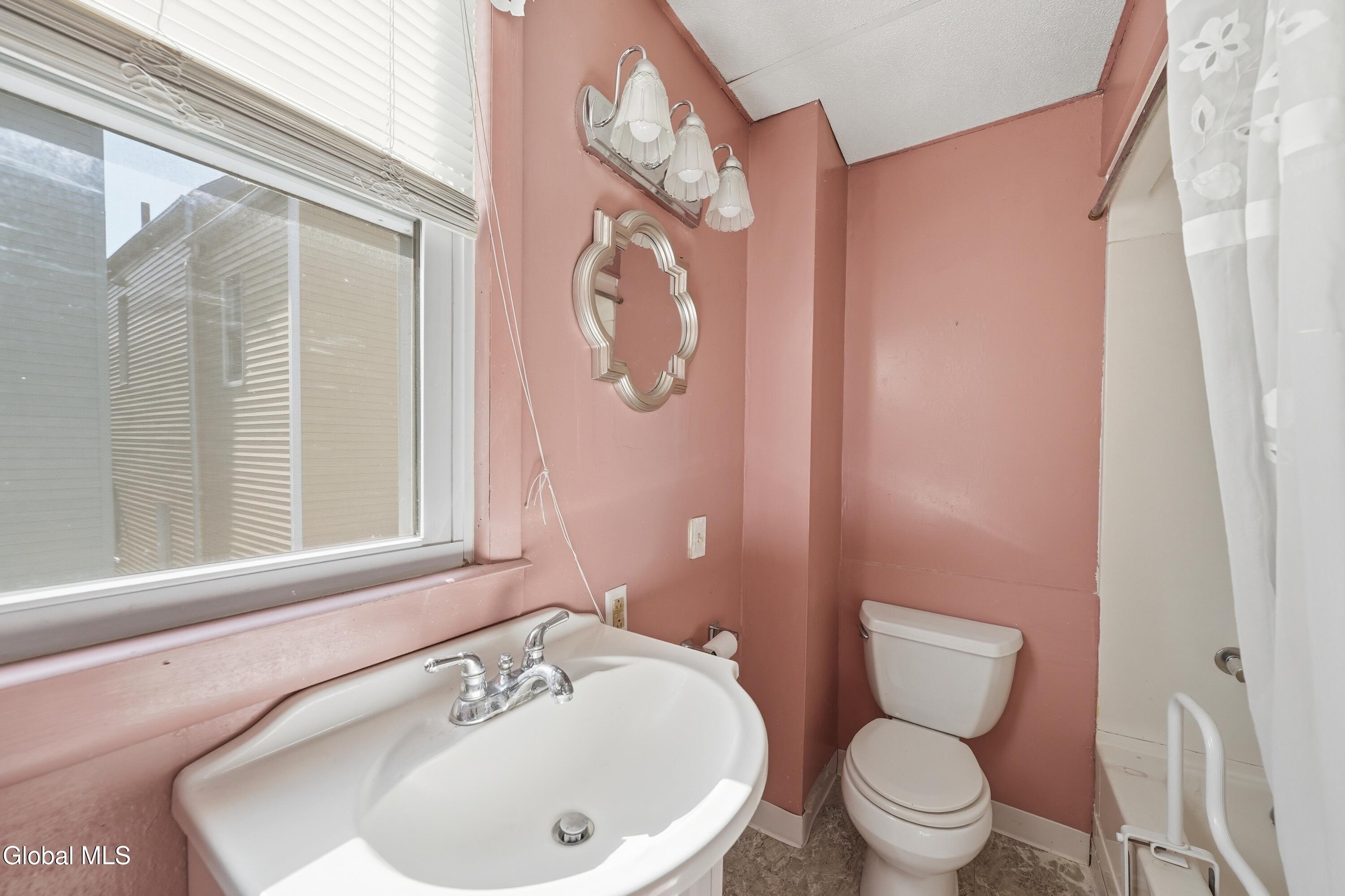 95 Eagle Street Troy NY 12180