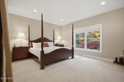 30 Noble Way Queensbury NY 12804