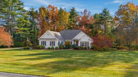 30 Noble Way Queensbury NY 12804