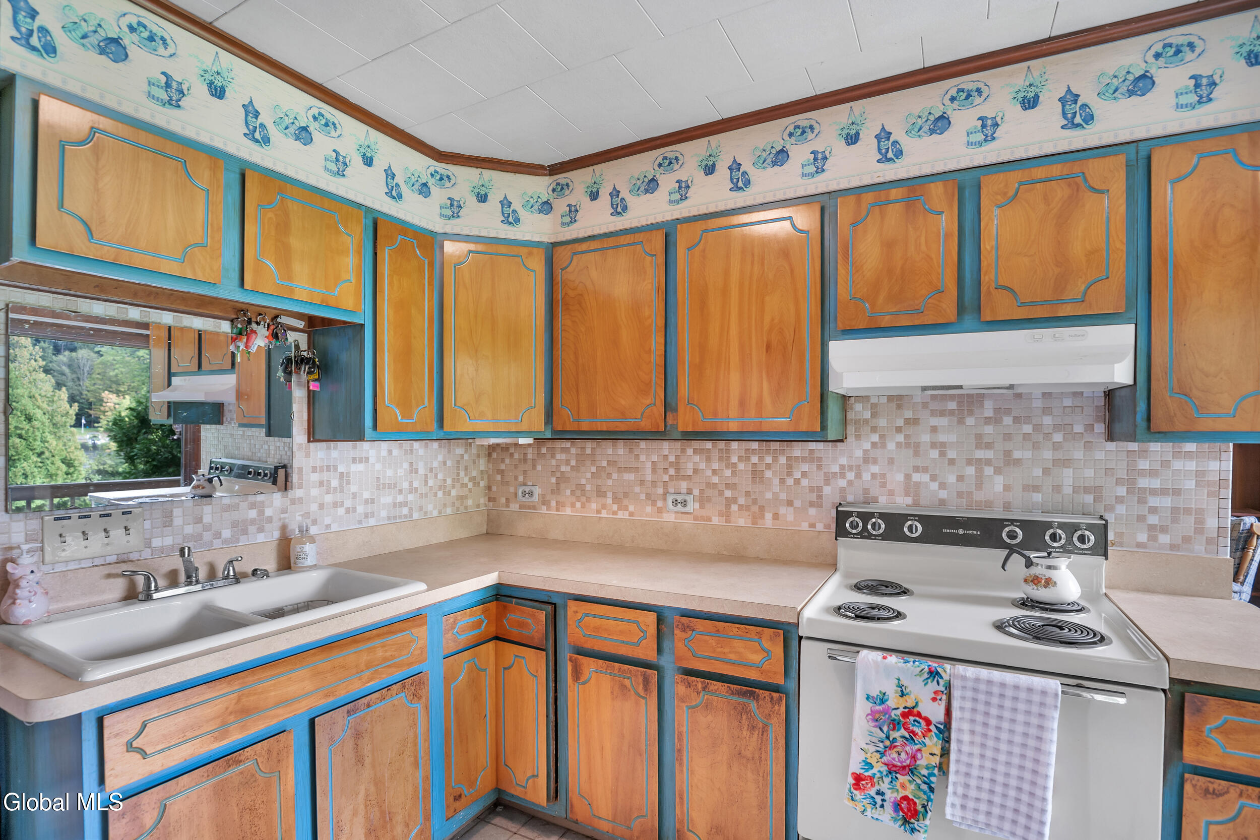 15 Hayes Drive Lake Luzerne NY 12846