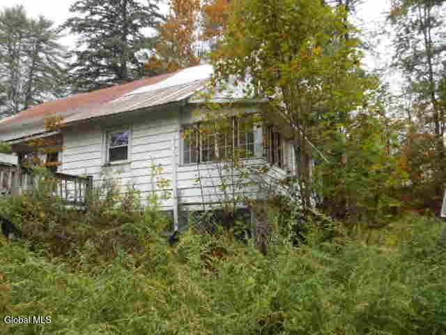 16 Summit Place Lake Luzerne NY 12846