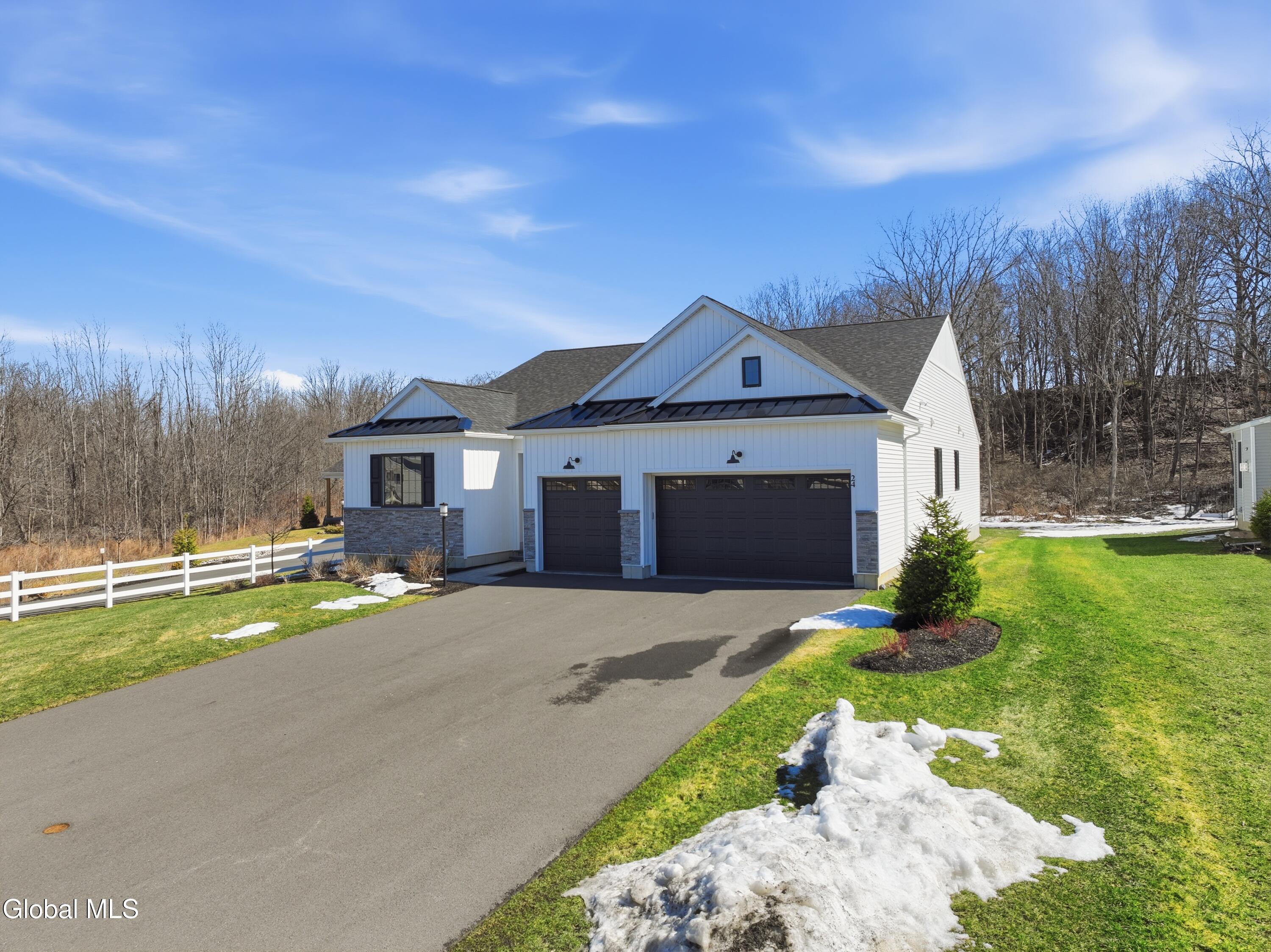 24 Wetherby Court Cohoes NY 12047