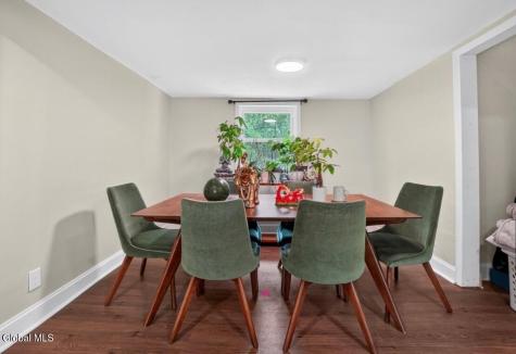 458 Central Avenue Schenectady NY 12304