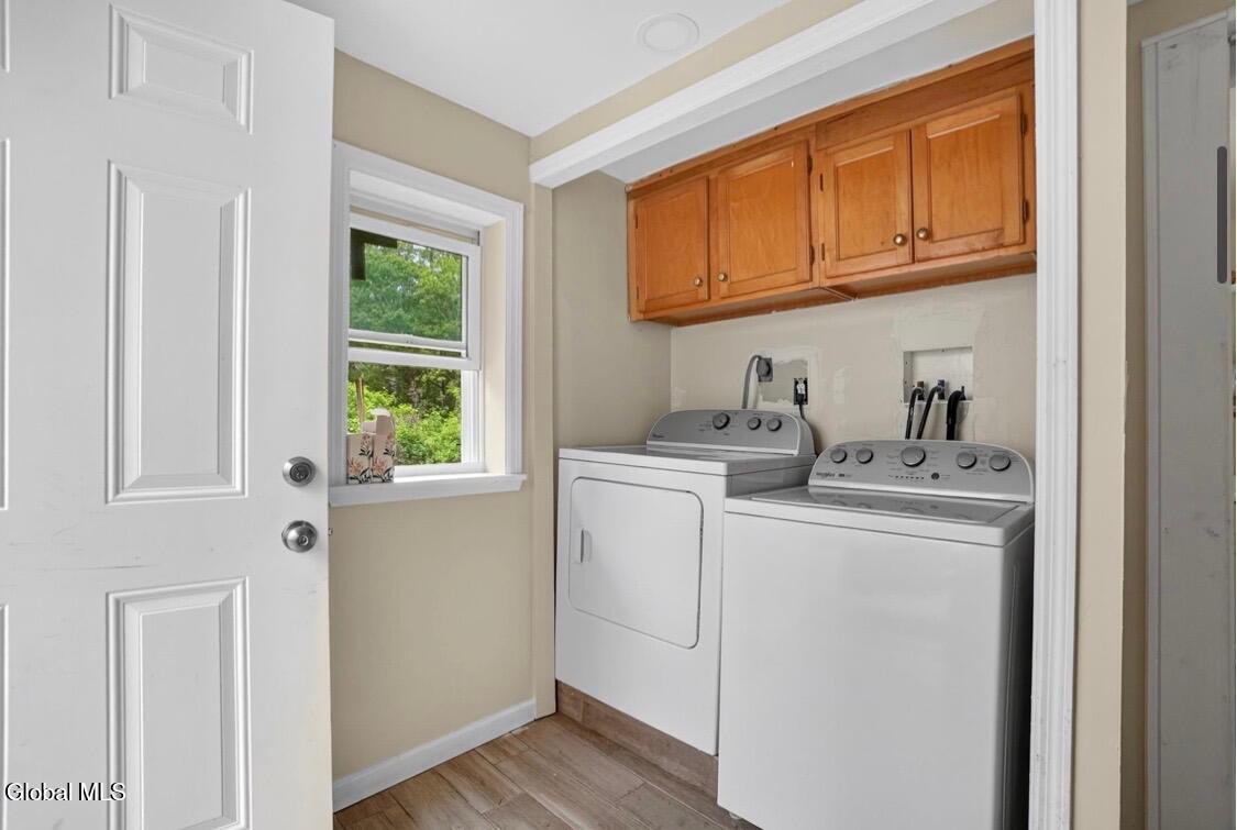 458 Central Avenue Schenectady NY 12304