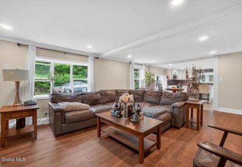 458 Central Avenue Schenectady NY 12304