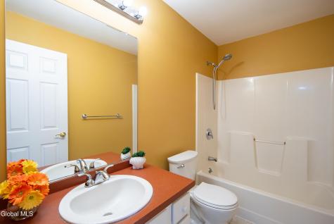 26 Mallard Drive Rexford NY 12148