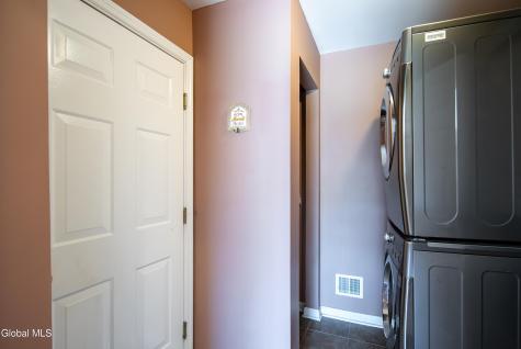 26 Mallard Drive Rexford NY 12148