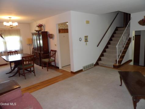 30 Donegal Avenue Troy NY 12180
