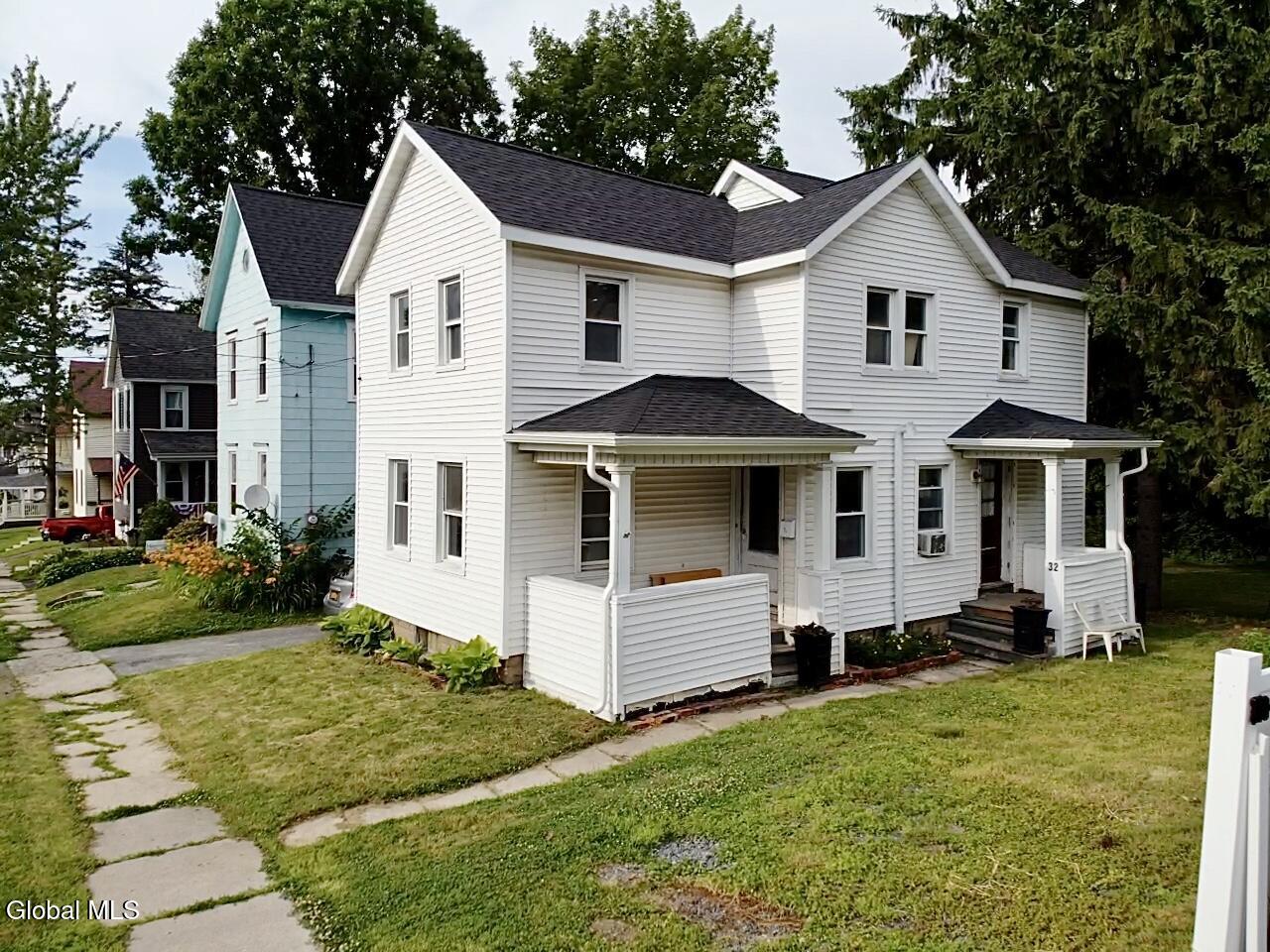 32 S Chase Street Johnstown NY 12095