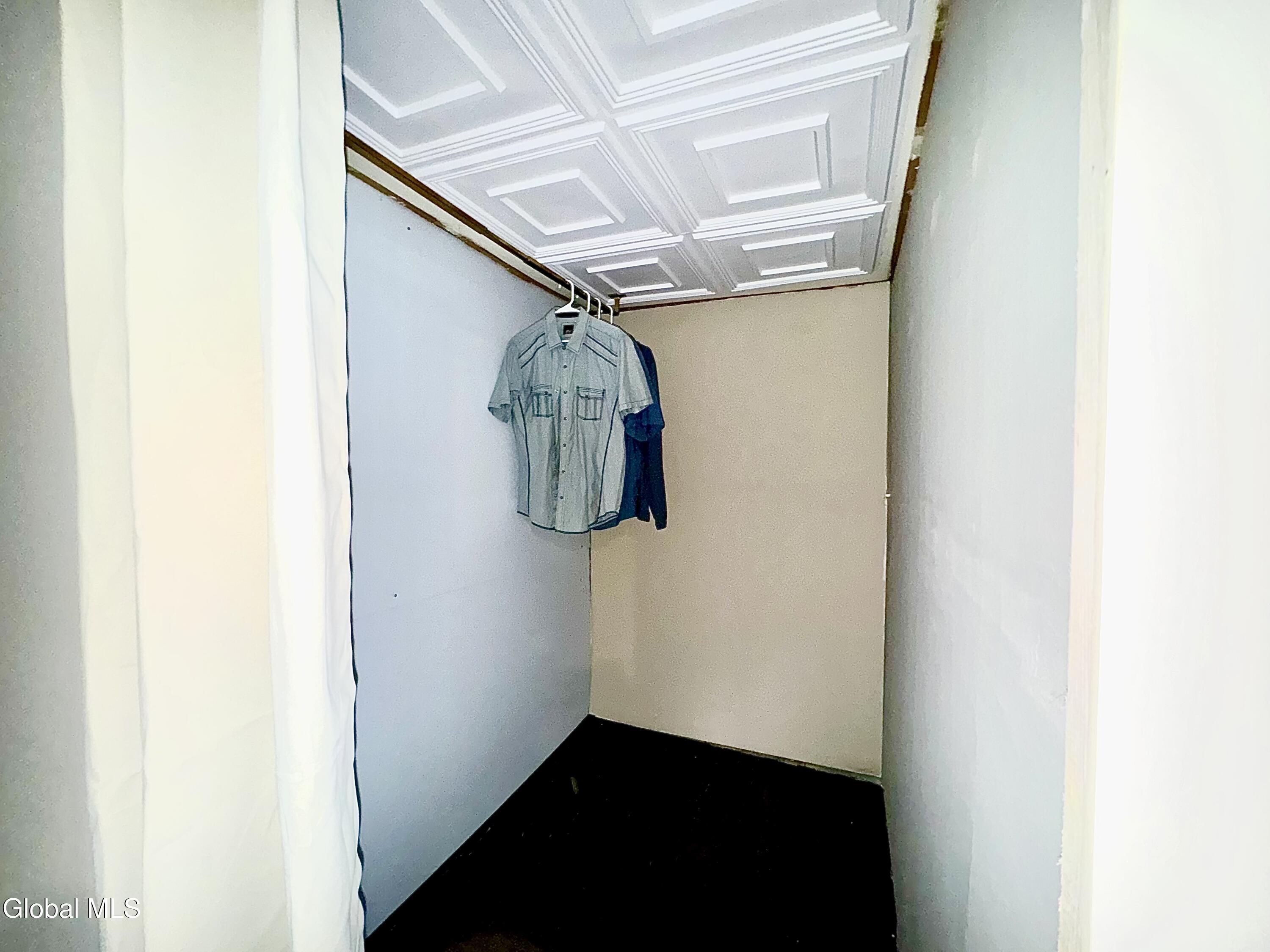 32 S Chase Street Johnstown NY 12095